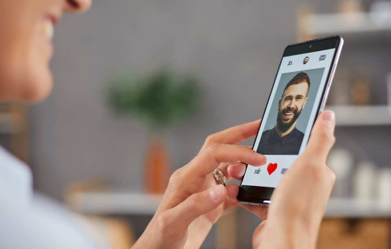 frauen-suchen-männer-online